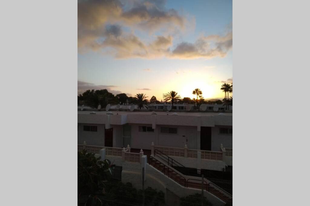 קוסטה דל סילנסיו Oasis Marina Apartament מראה חיצוני תמונה